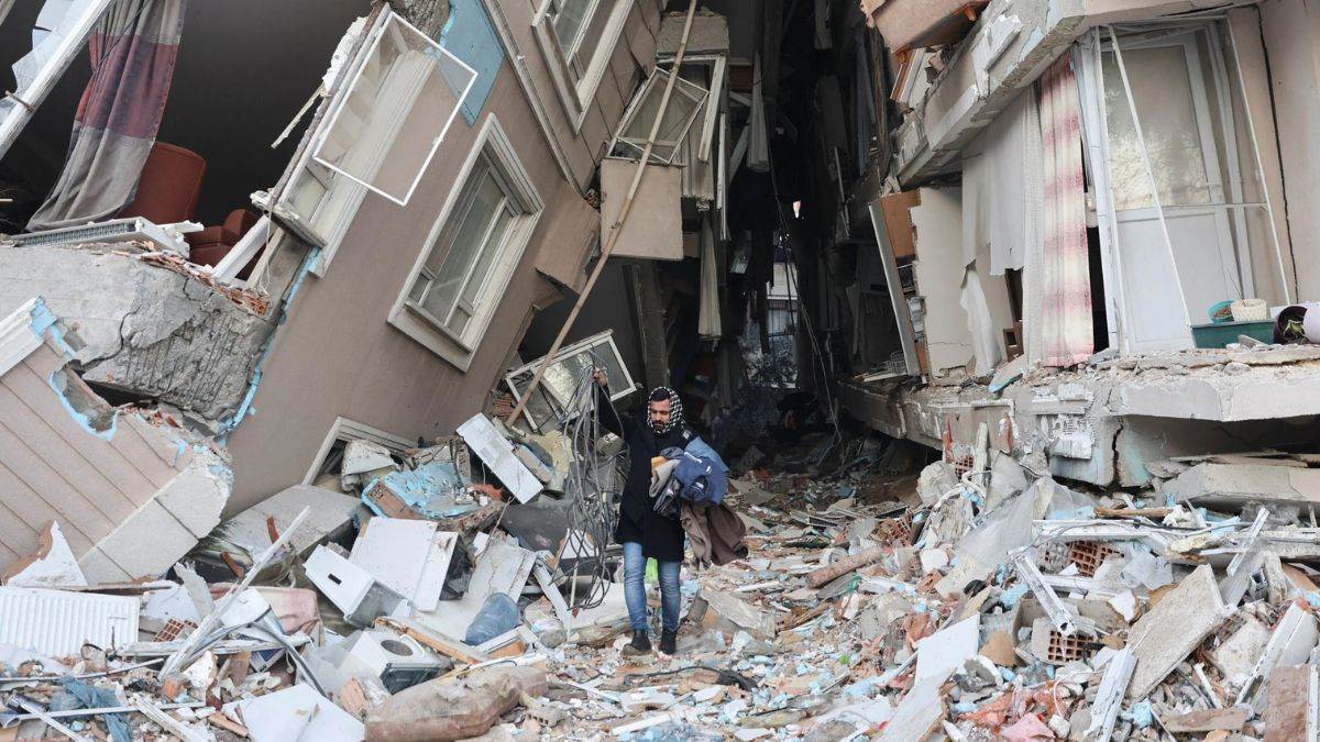 Turkiye Earthquake किशोर अदनान मुहम्मद कोरकुट भूकंप के केंद्र बिंदु रहे गाजियनटेप शहर के नजदीकी इलाके में मिला है